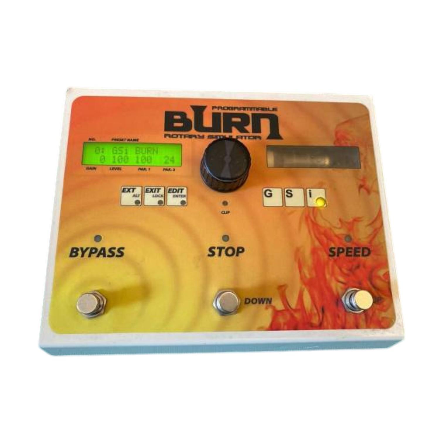 Crumar GSI Burn Programmable Rotary Simulator USATO 1 simulatore rotary Crumar GSi Burn con controlli bypass, stop e speed su pannello arancione.
