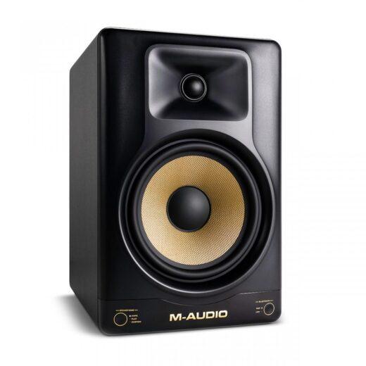 Monitor da studio M-Audio Forty Eighty con woofer dorato e tweeter frontale