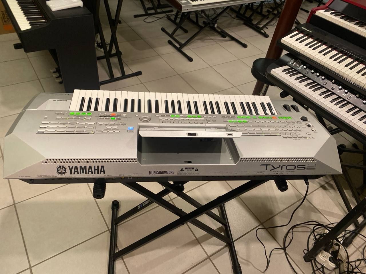 Yamaha Tyros 2 2 Yamaha Tyros 2 - immagine 2